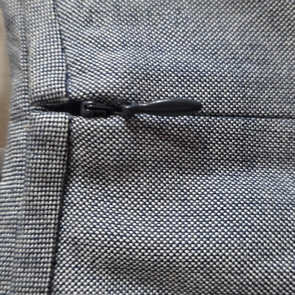 Le Suit Petite Women's Blazer/Skirt Suit Navy?‎ Classic Career Sz 10P GUC *READ* - Picture 8 of 15